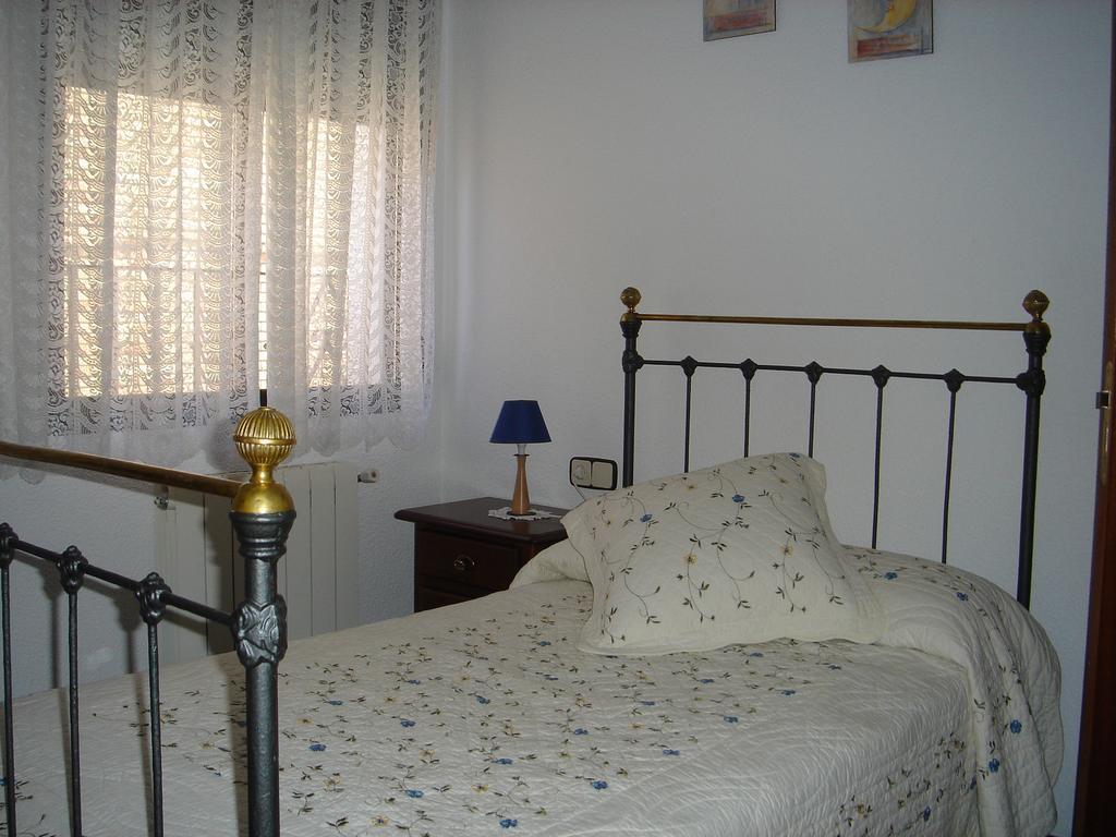 Apartamentos Serrano Рибатахада Экстерьер фото